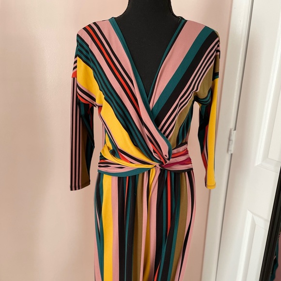 Express striped jumpsuit - Picture 2 of 3